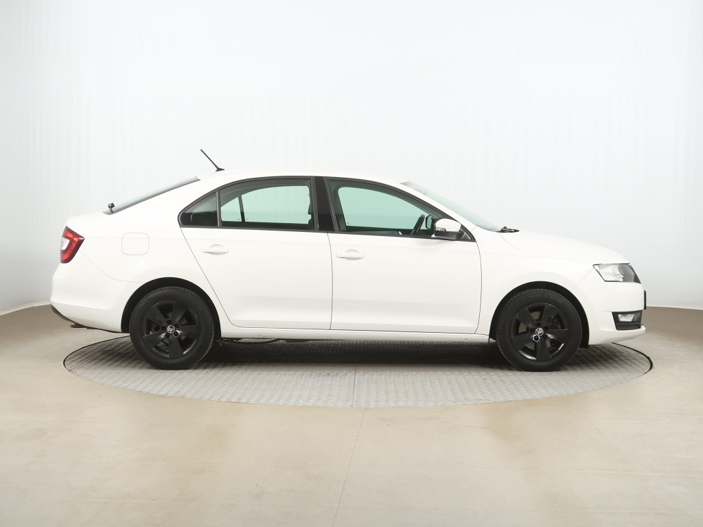Škoda Rapid