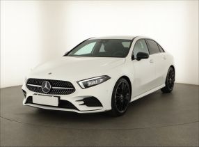 Mercedes-Benz A - 2021