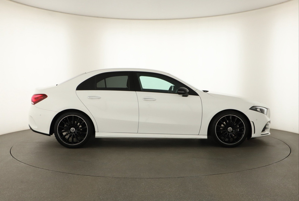 Mercedes-Benz A