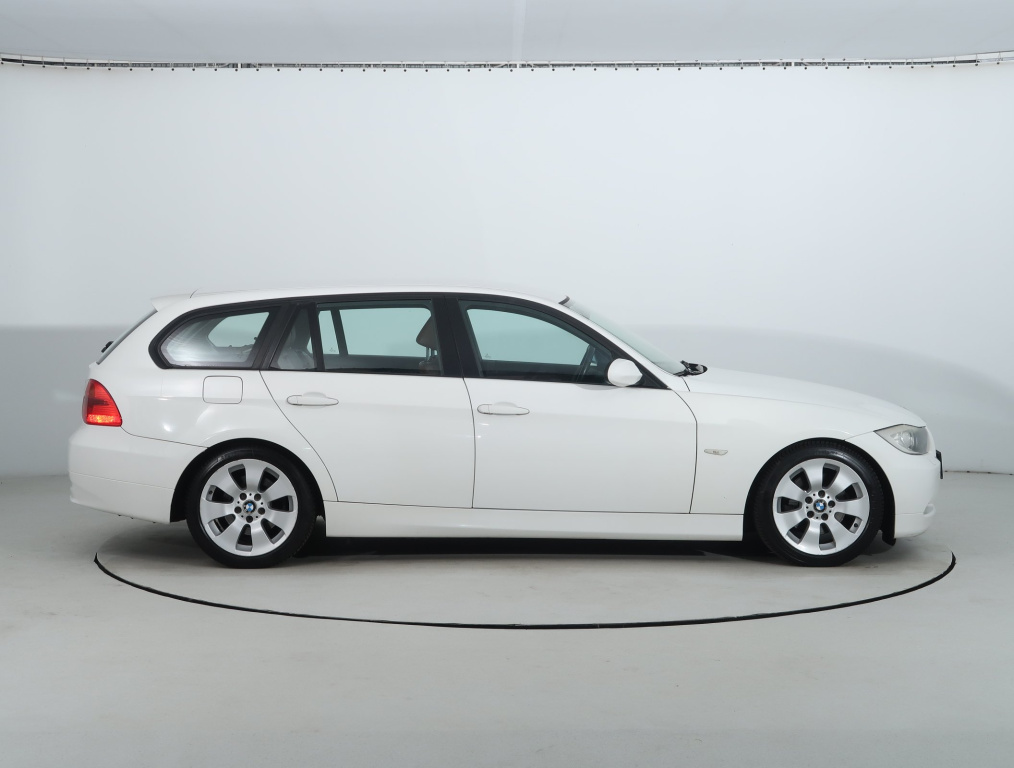 BMW 3