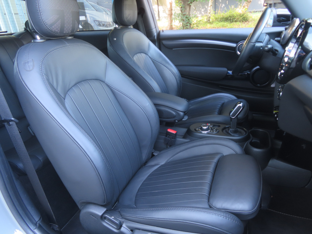 MINI 3-door
