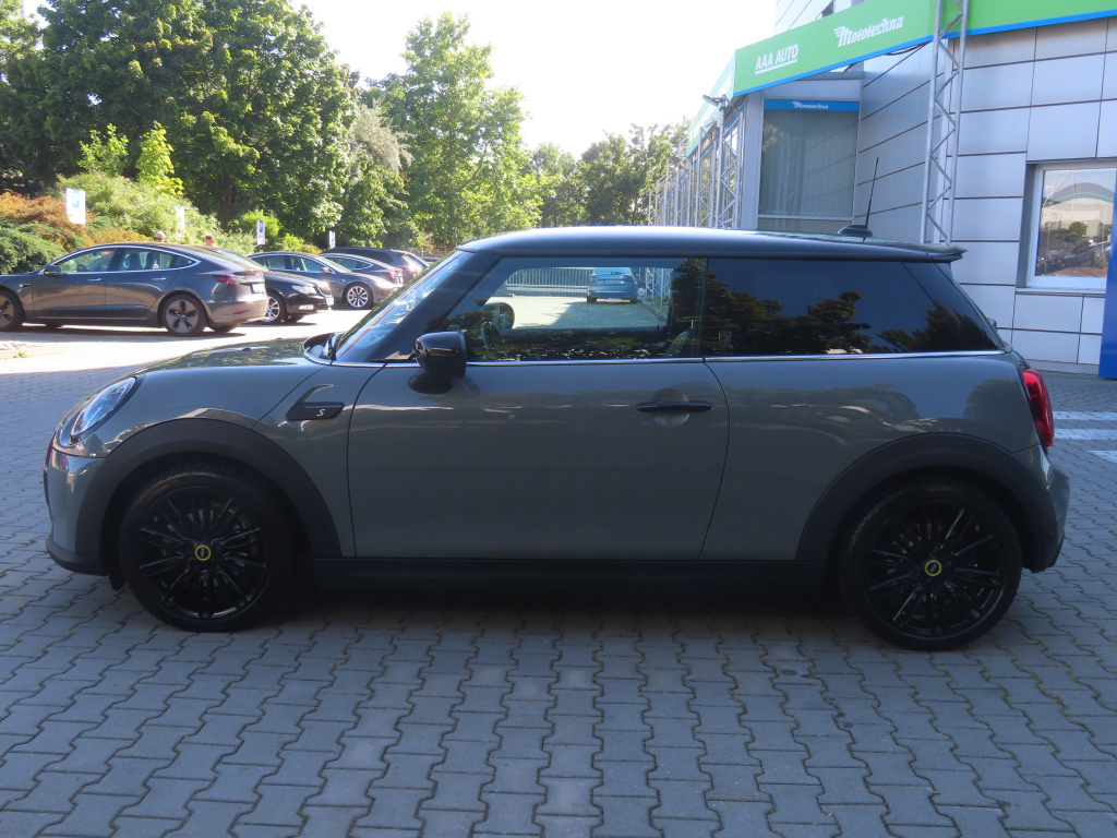 MINI 3-door