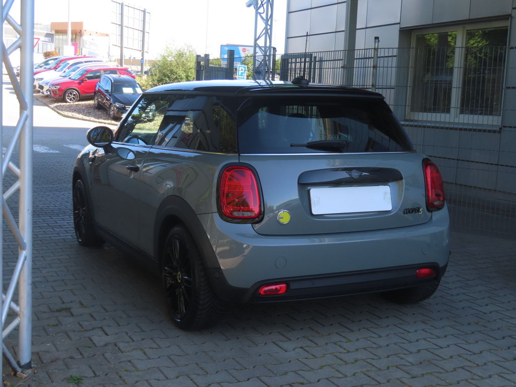 MINI 3-door