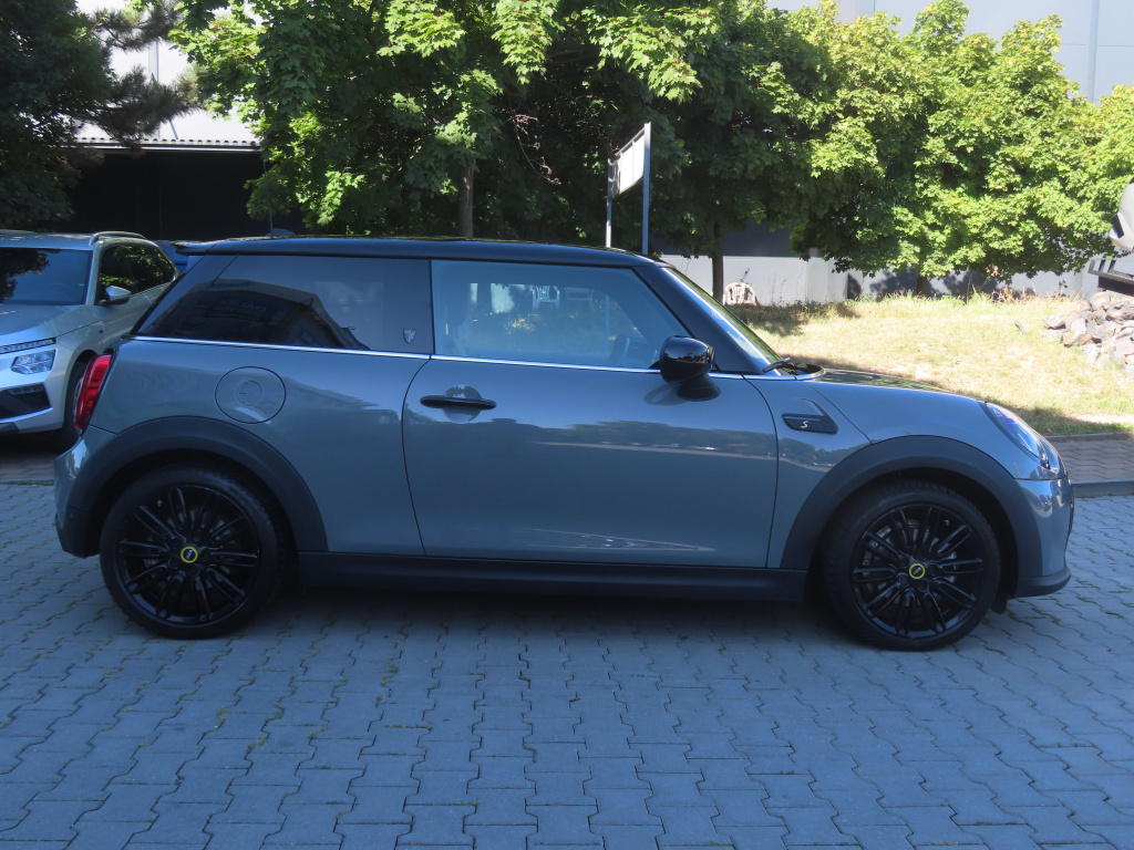 MINI 3-door