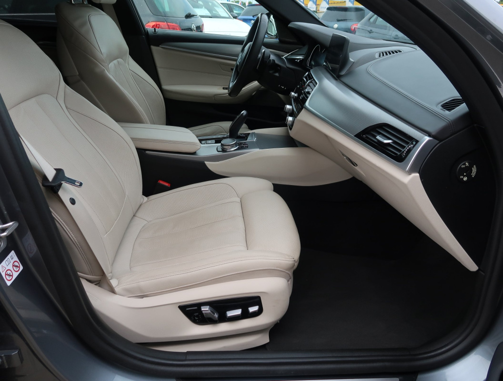 BMW 5