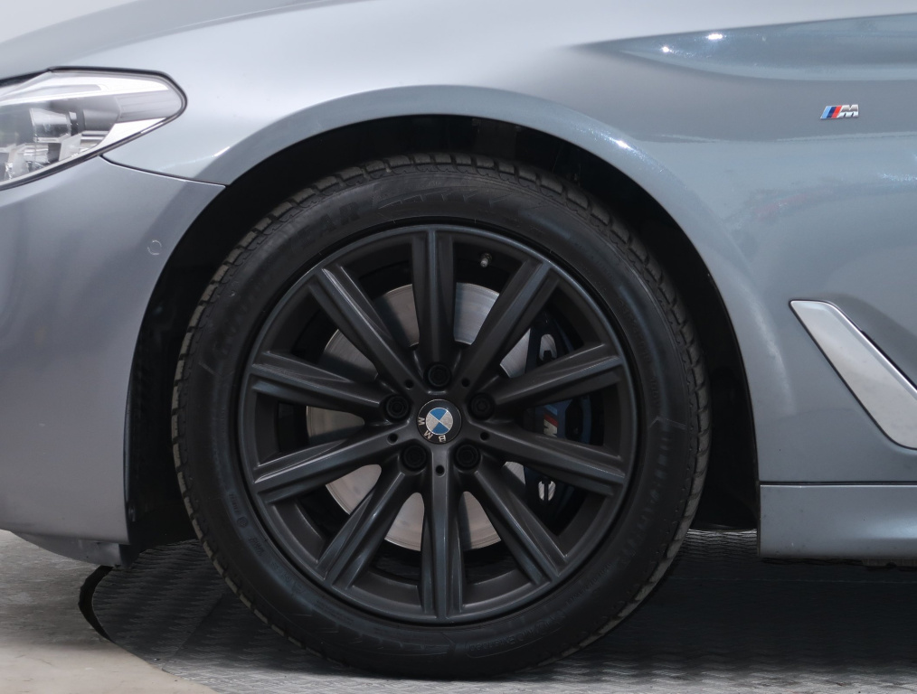 BMW 5