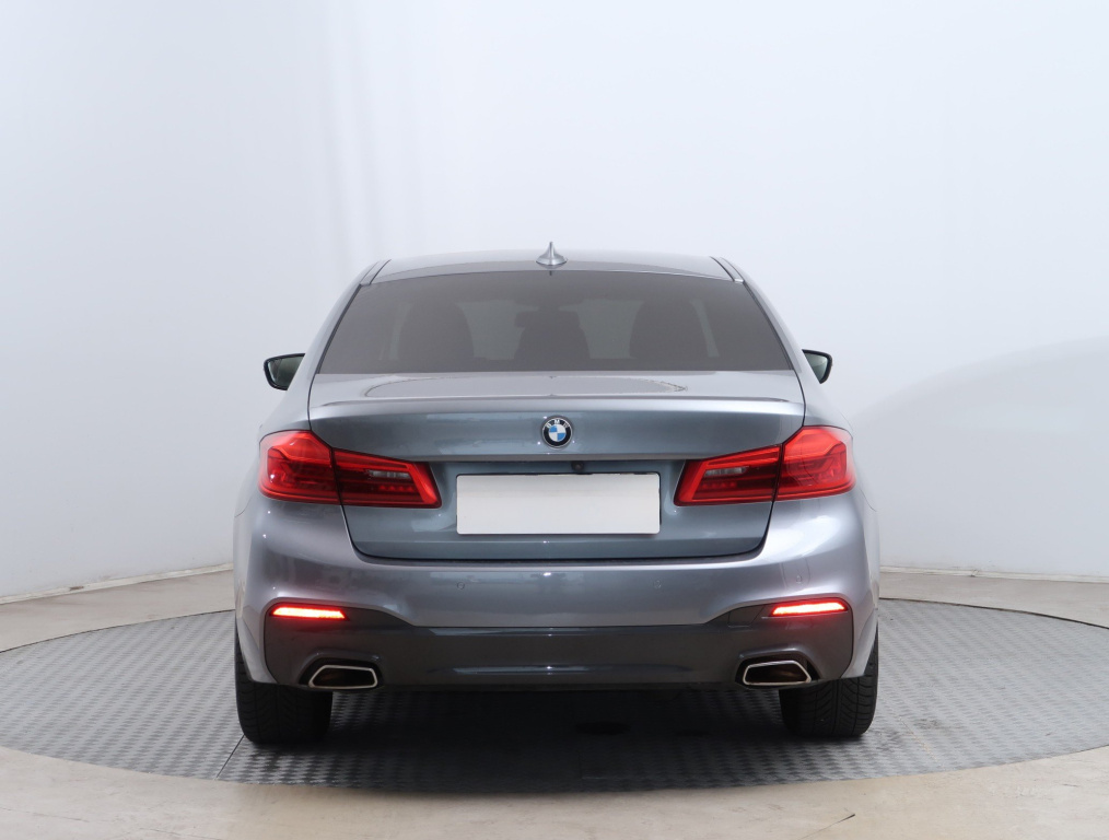 BMW 5
