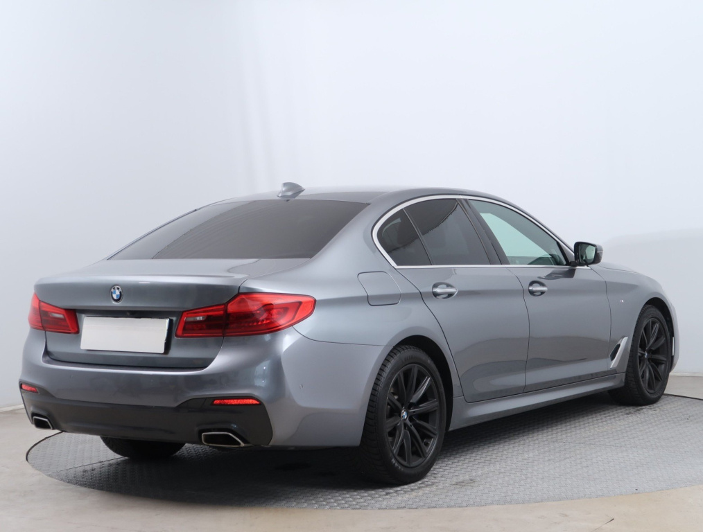 BMW 5