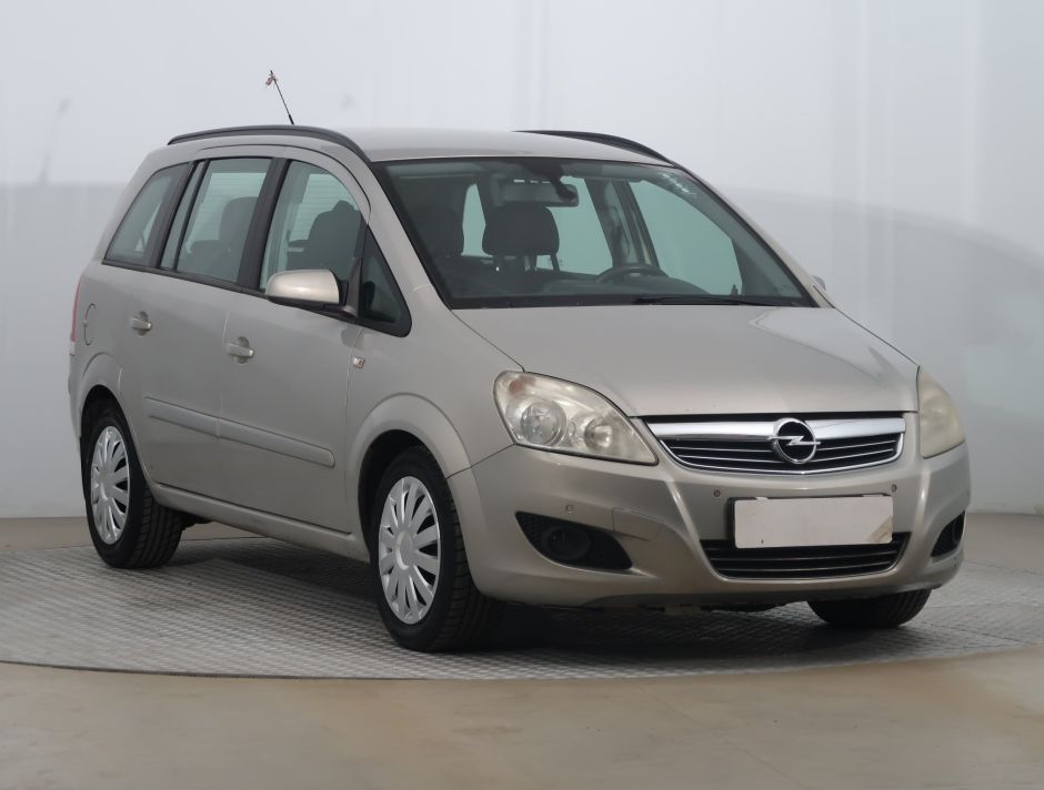 Opel Zafira - 2009