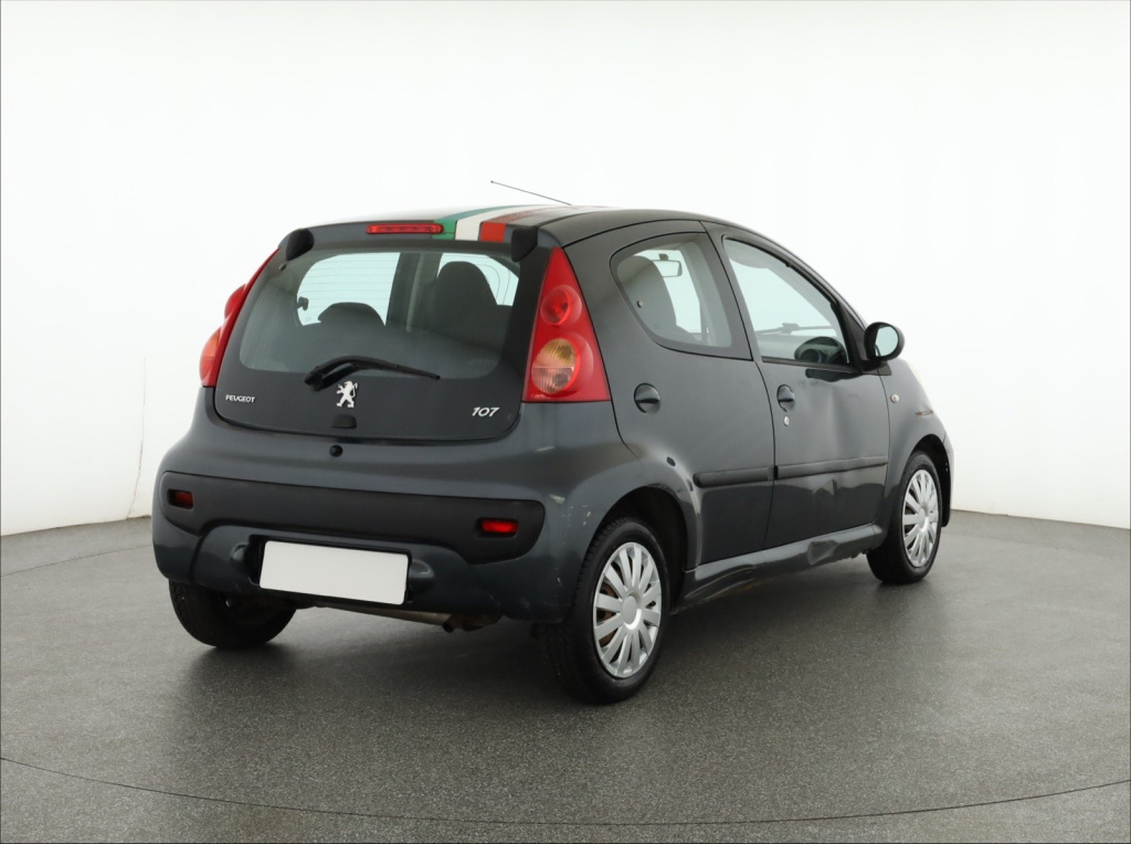 Peugeot 107