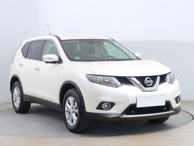 Nissan X-Trail 2015