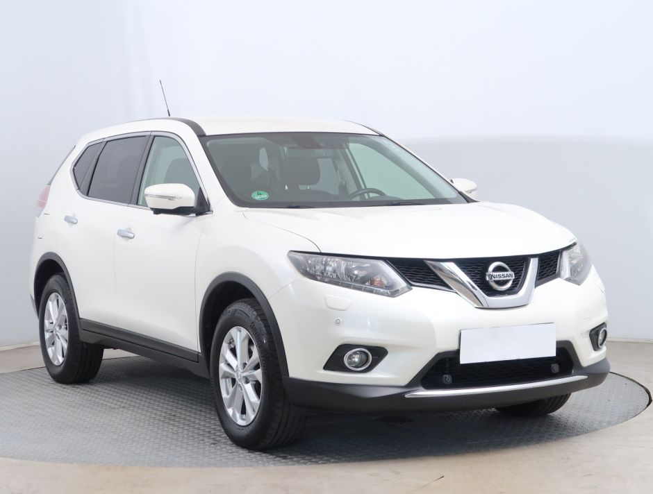Nissan X-Trail - 2015