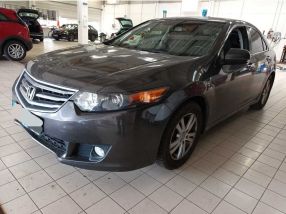 Honda Accord - 2009