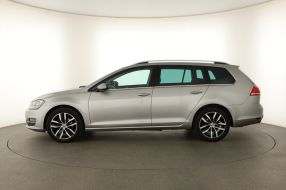 Volkswagen Golf - 2016