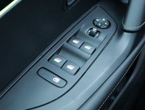 Peugeot e-2008 - 2020