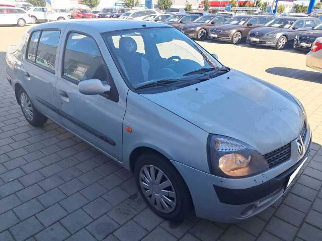 Renault Thalia 2004