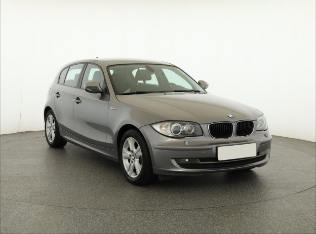 BMW 1 2011