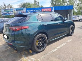 Alfa Romeo Stelvio - 2021