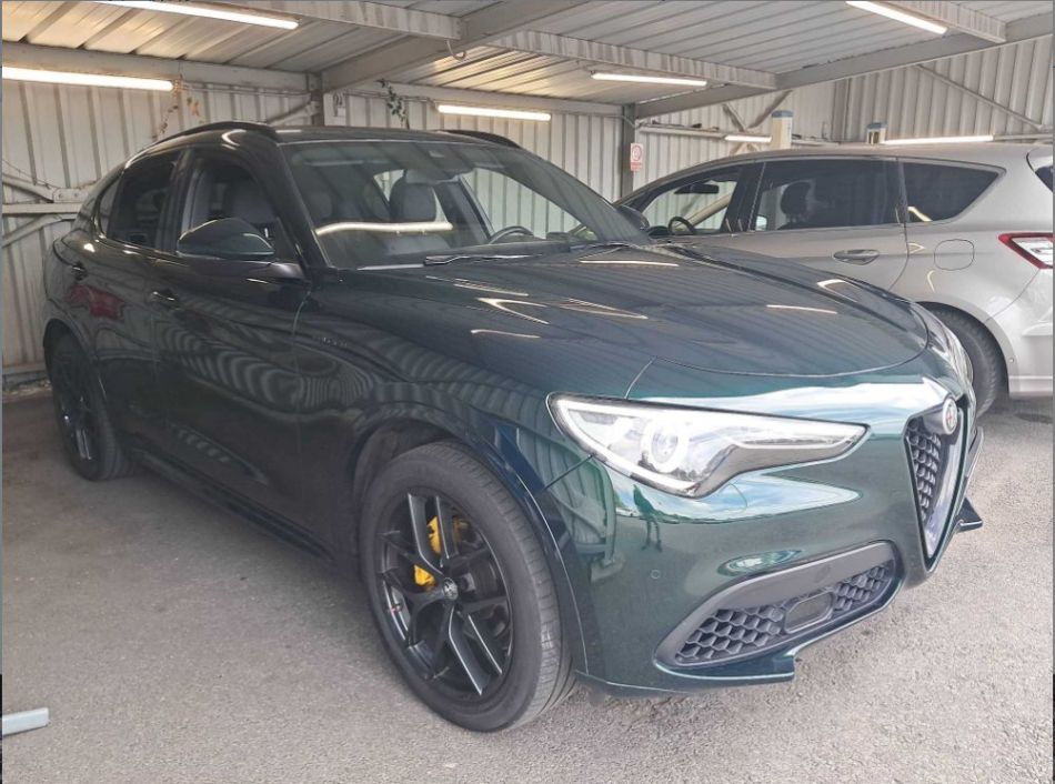 Alfa Romeo Stelvio - 2021