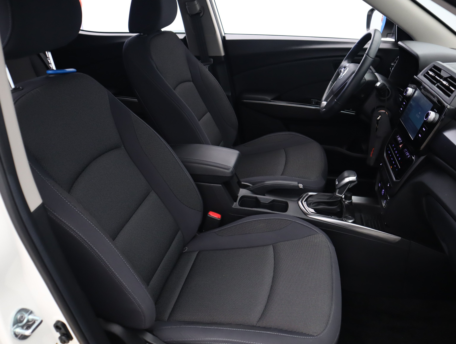 SsangYong Tivoli Grand - 2024