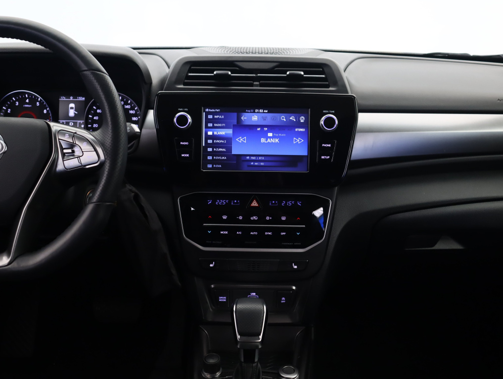 Ssang Yong Tivoli Grand