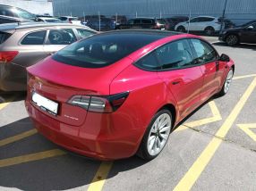 Tesla Model 3 - 2021