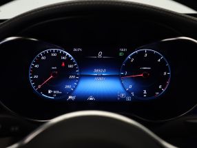 Mercedes-Benz GLC - 2021