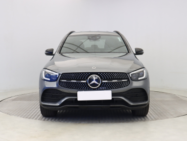 Mercedes-Benz GLC - 2021