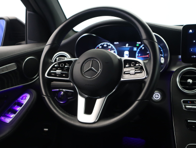 Mercedes-Benz GLC - 2021