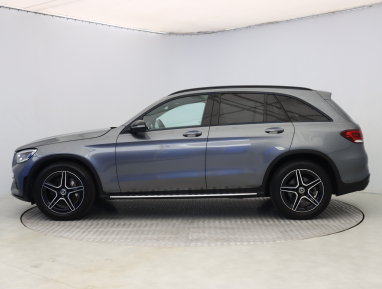 Mercedes-Benz GLC - 2021