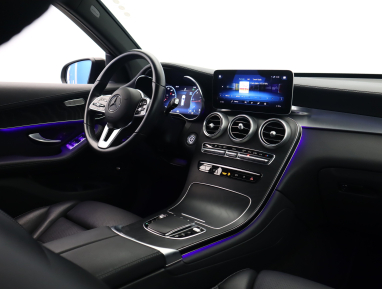 Mercedes-Benz GLC - 2021