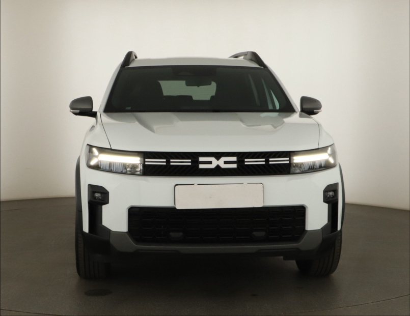 Dacia Bigster, 2025