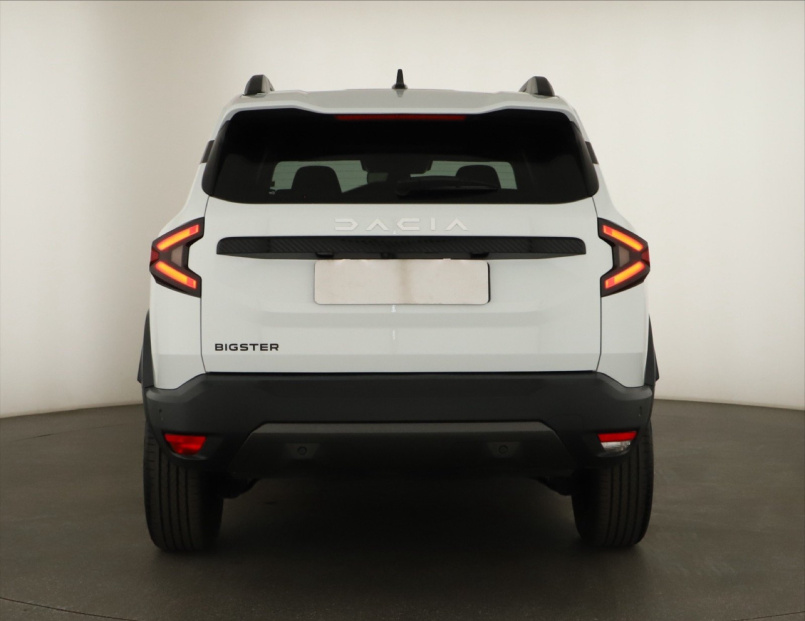 Dacia Bigster, 2025
