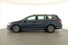 Volkswagen Passat - 2012