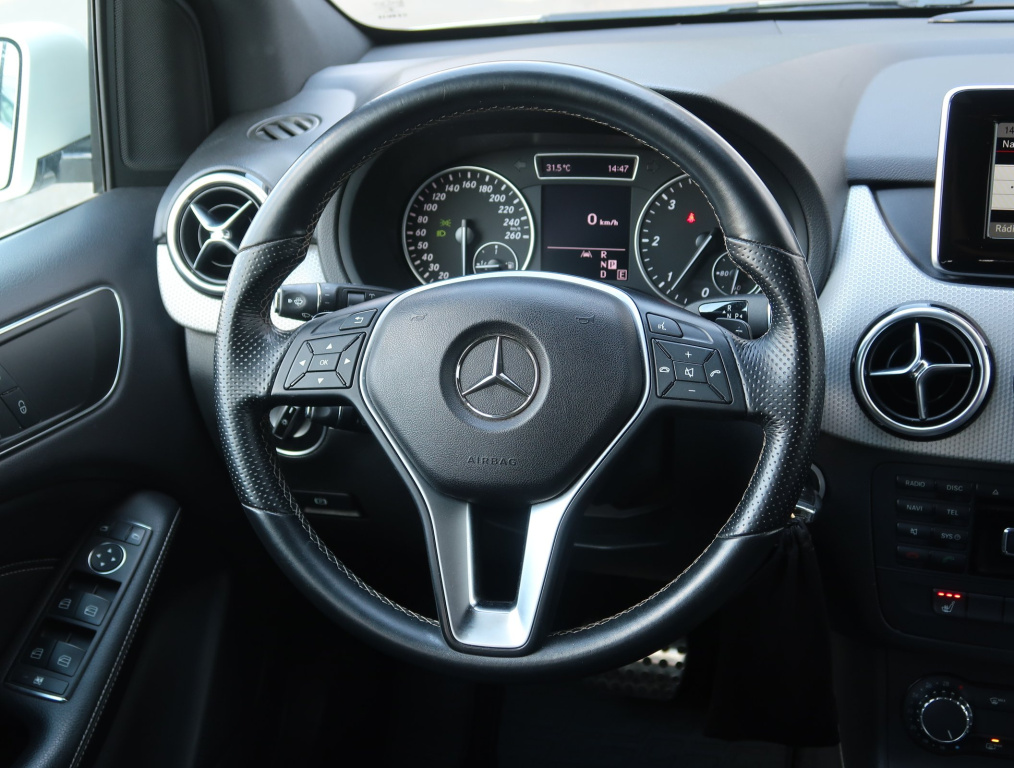 Mercedes-Benz B