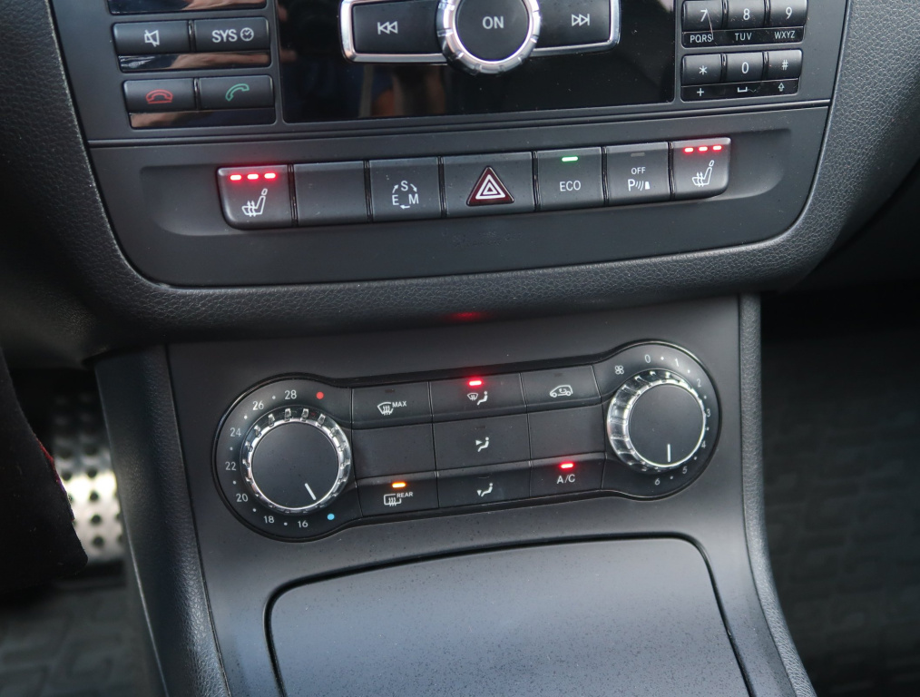 Mercedes-Benz B