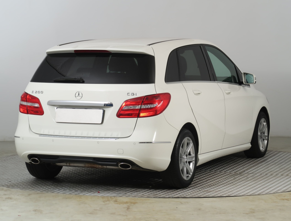 Mercedes-Benz B