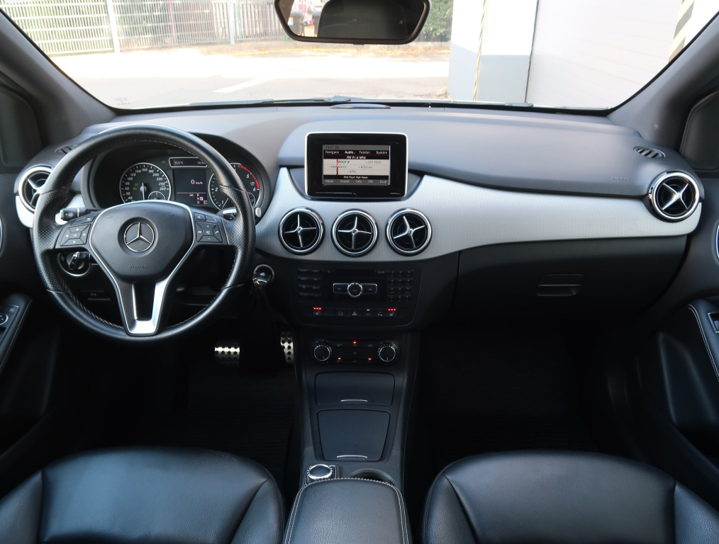 Mercedes-Benz B