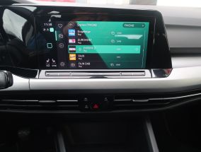 Volkswagen Golf - 2021