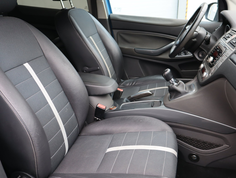 Ford Kuga, 2009