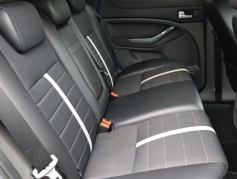 Ford Kuga, 2009