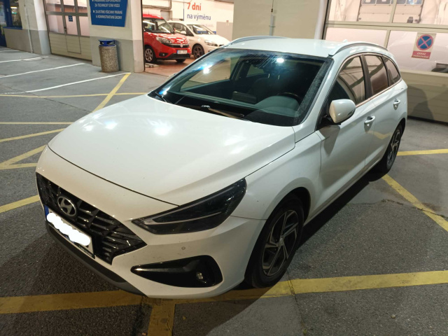 Hyundai i30 2021