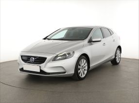 Volvo V40 - 2016