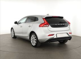 Volvo V40 - 2016