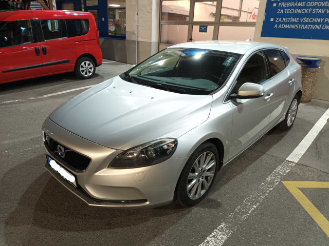 Volvo V40 2016