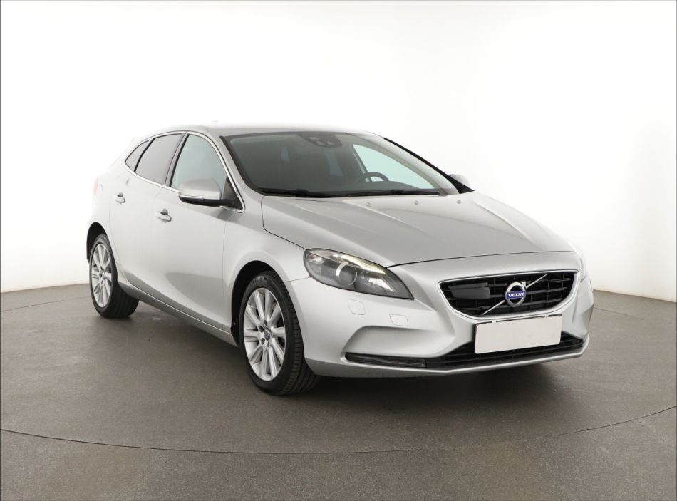 Volvo V40 - 2016