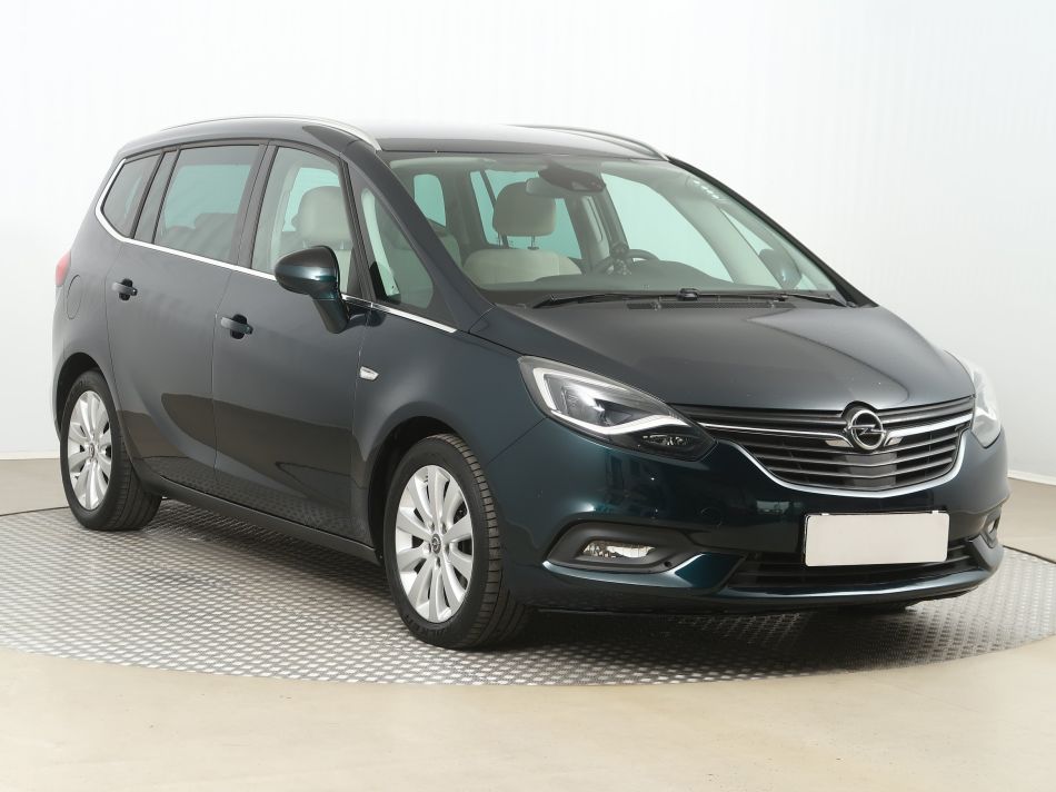 Opel Zafira - 2016