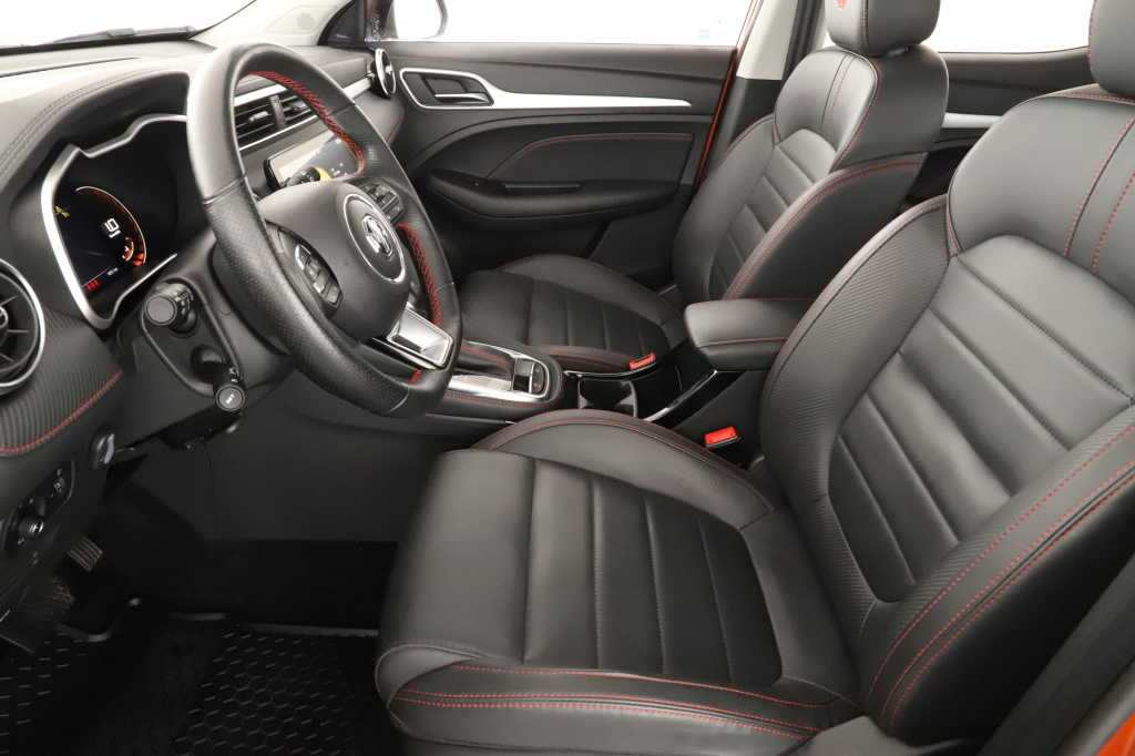 MG ZS SUV