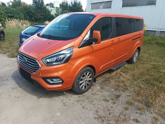 Ford Tourneo Custom 2019
