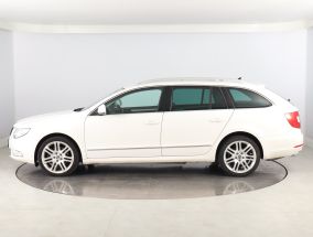 Skoda Superb - 2012
